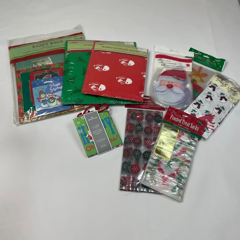 Christmas Craft Kit Bundle Holiday DIY Gift Bag Treat Sacks Stocking Card Holder